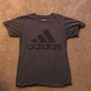 Adidas T-Shirt